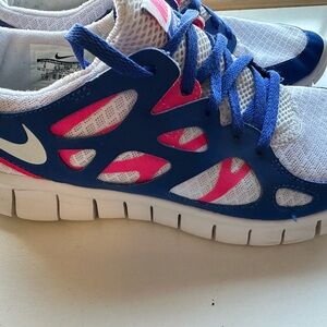 Nike Women’s Blue and Pink Athletic Shoes size 9